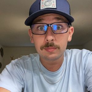 Meet your Posher, Cody